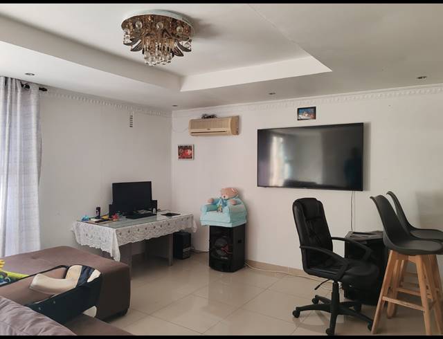 3 BEDROOM HOUSE TO LET IN STANMORE